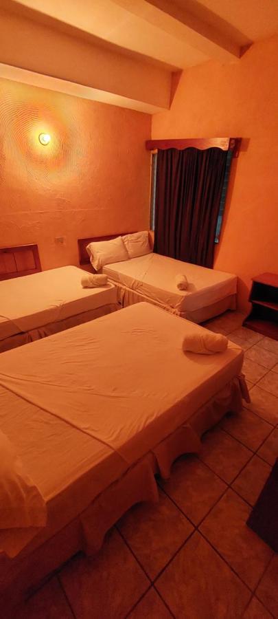 Natz Hotel Флорес Экстерьер фото
